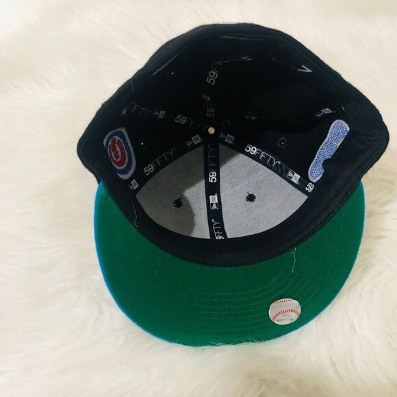New Era 59Fifty Chicago Cubs Men's Fitted Hat Embroidered Black Blue Size‎ 7 NEW - Picture 8 of 8